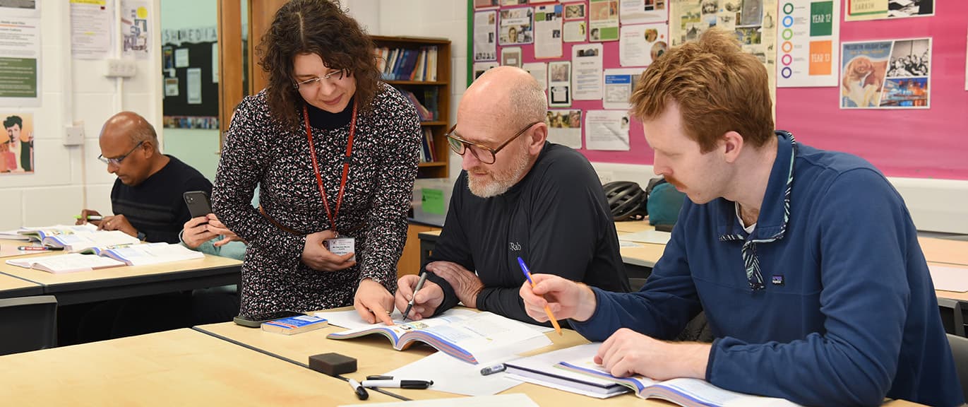 Adult Education tutor teaching French Beginners Level 2