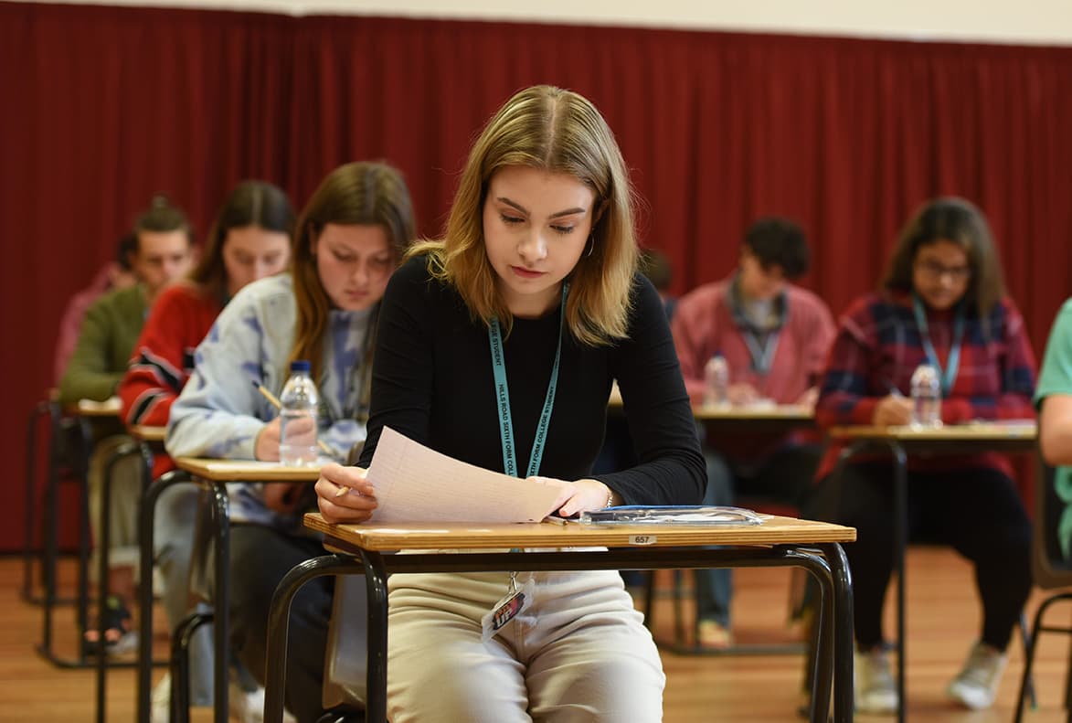 Exams certificates - students taking exams
