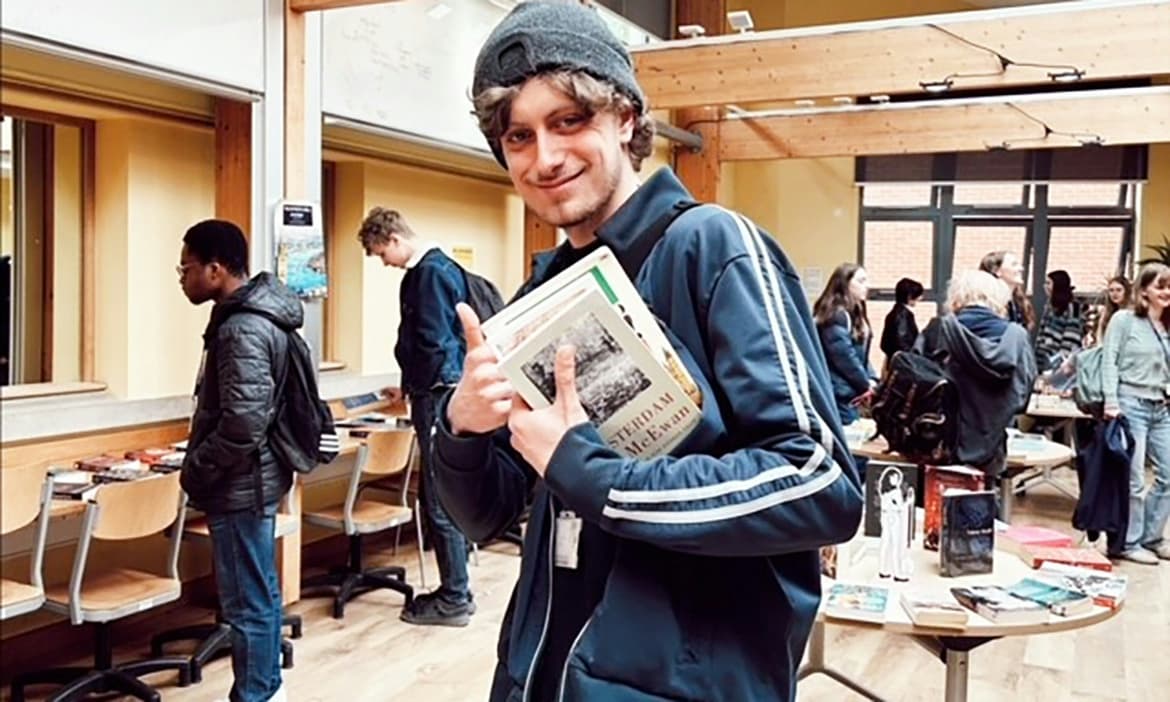 Student in eco week