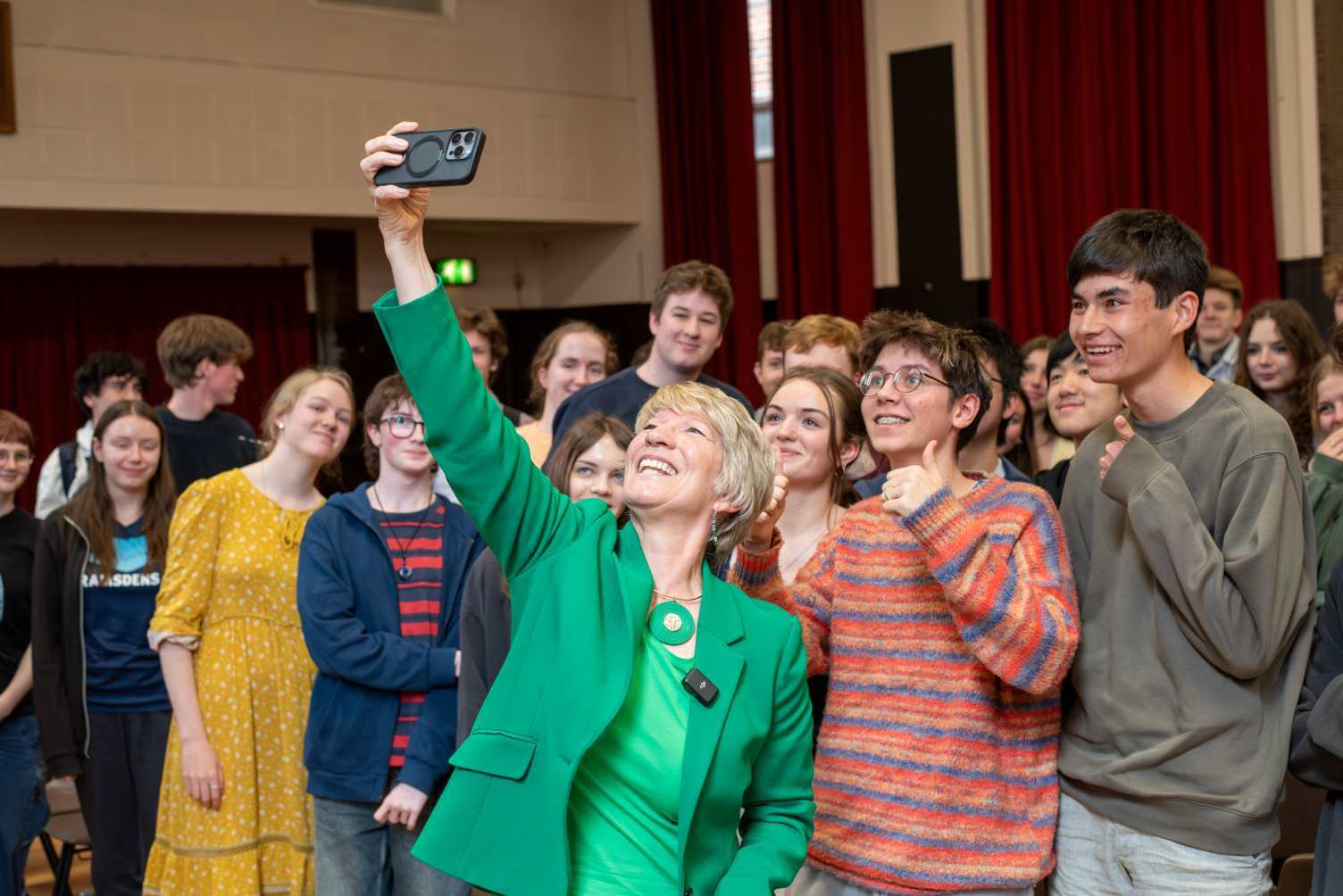 Pippa Heylings and students