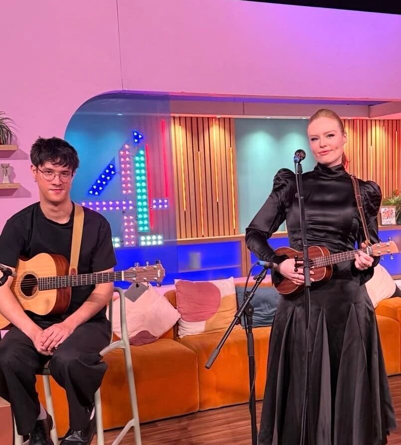 Nikki on Sunday Brunch with Freya Ridings